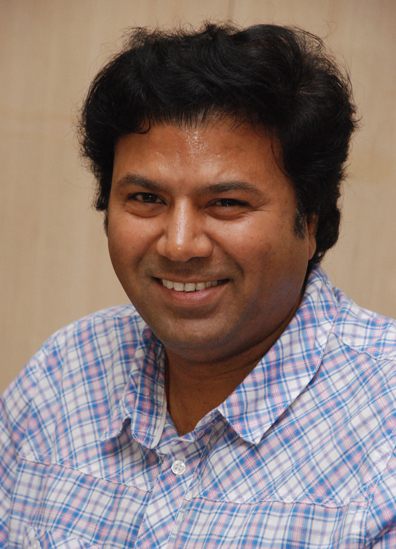 Đạo Diễn Manoj Srivastava Headshot