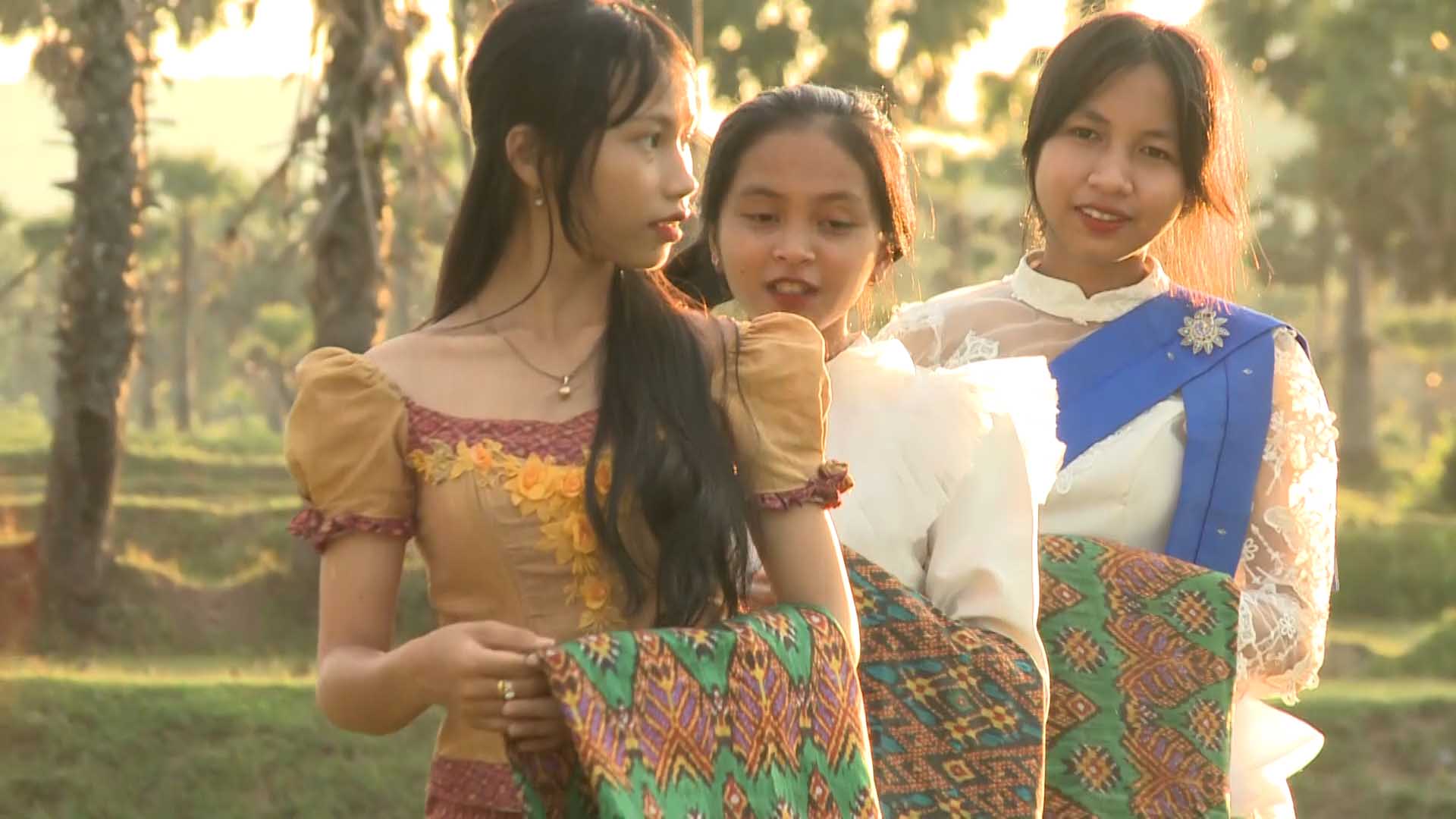 Nang Nhuom Lua Vang 03 Copy