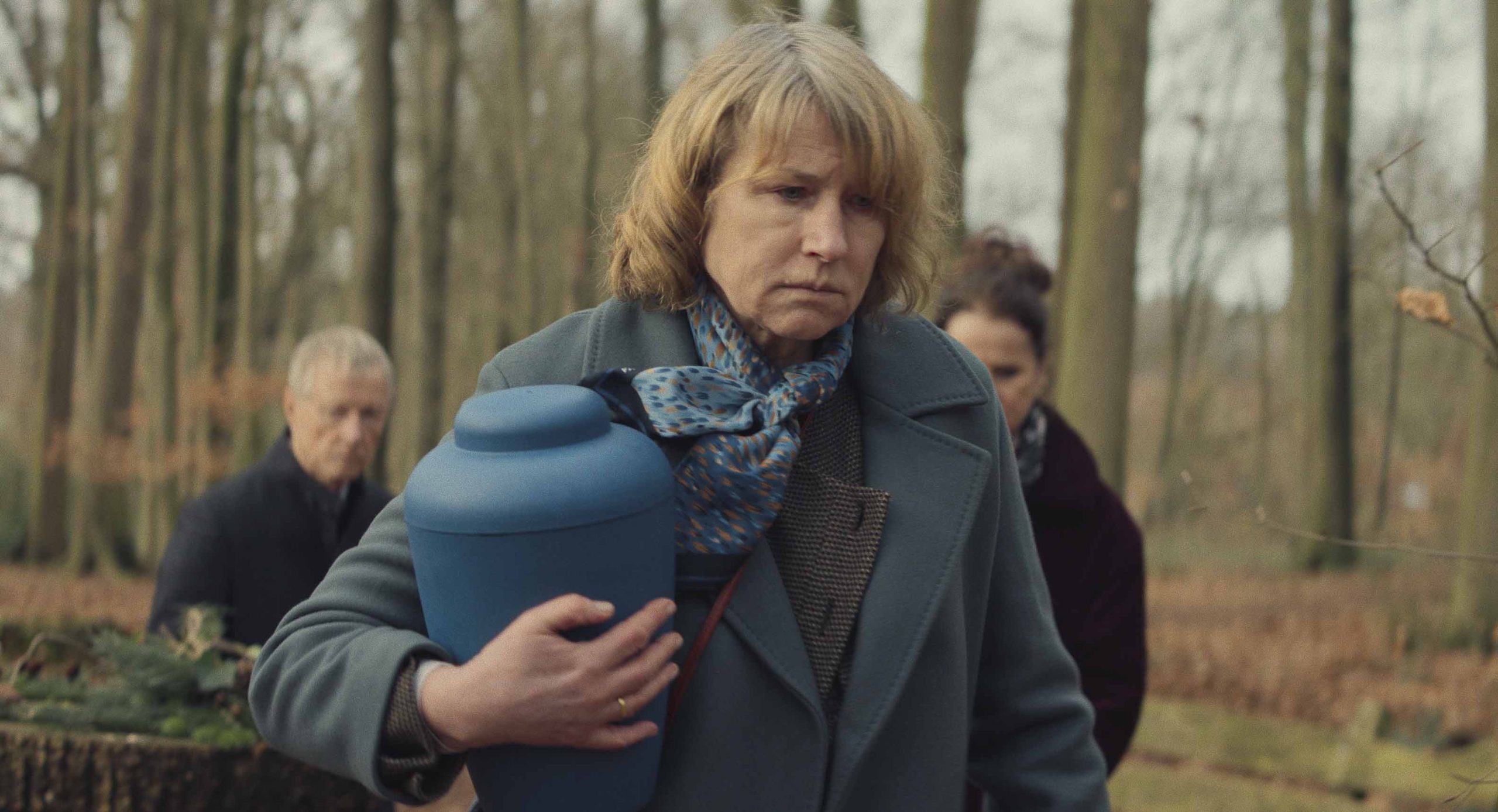 2 Sterben Corinna Harfouch ©jakub Bejnarowicz Port Au Prince Schwarzweiss Senator