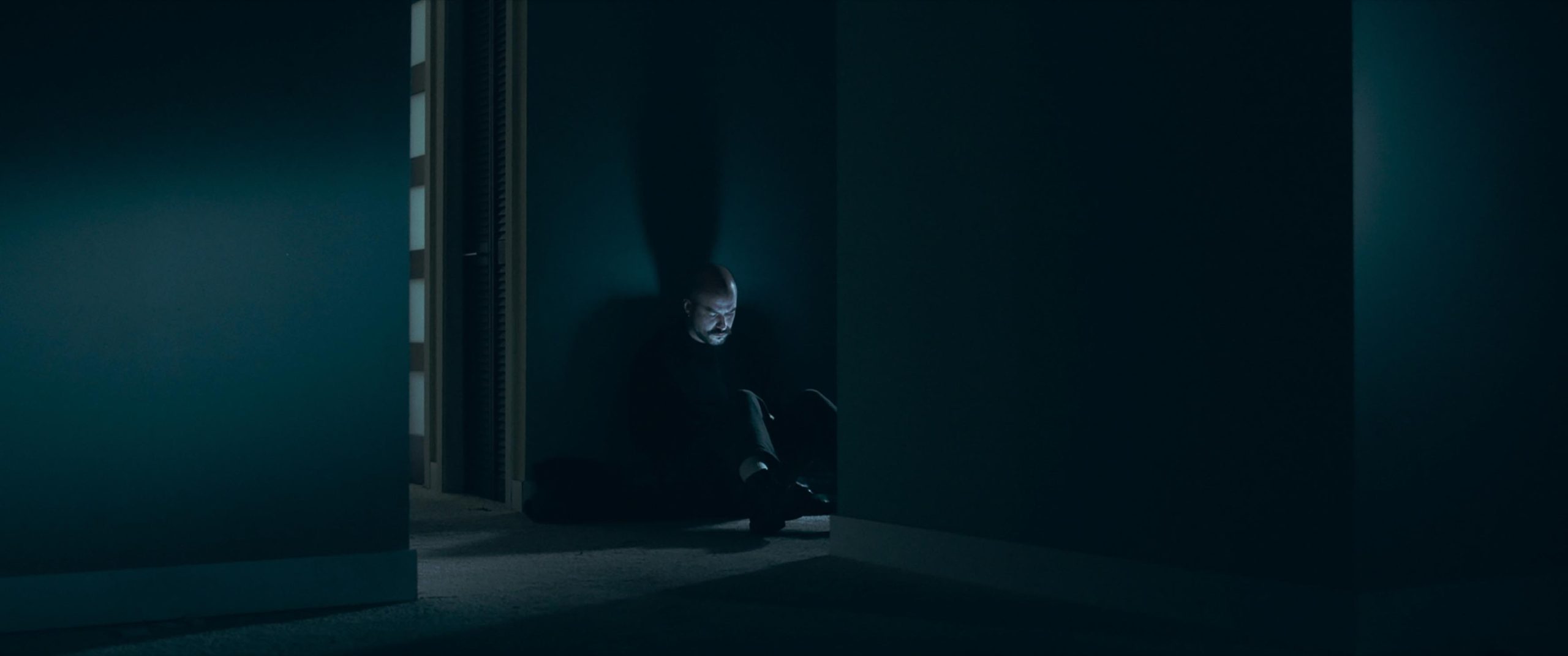 8 Le Successeur (c) Kg Productions