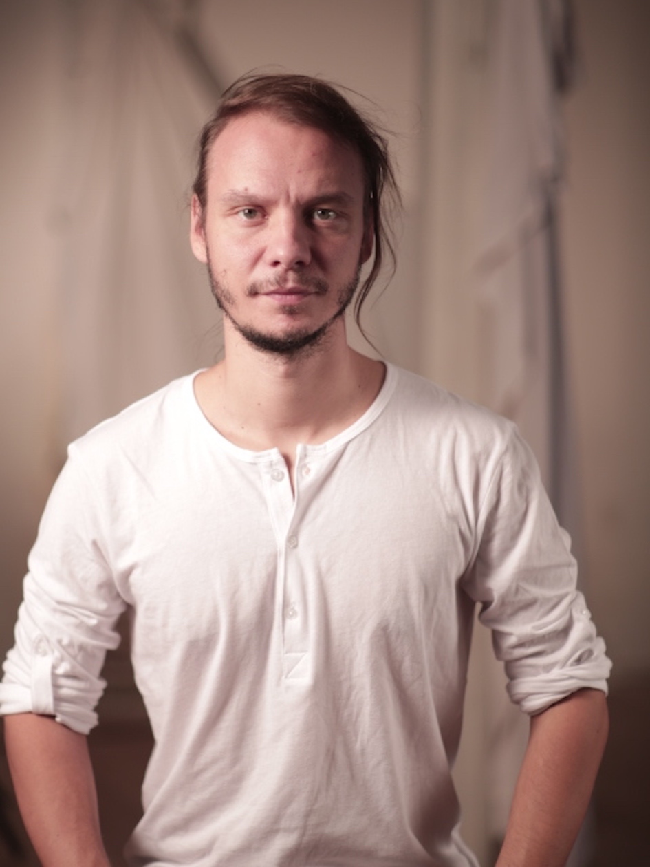 Đạo Diễn Kosta Djordjevic