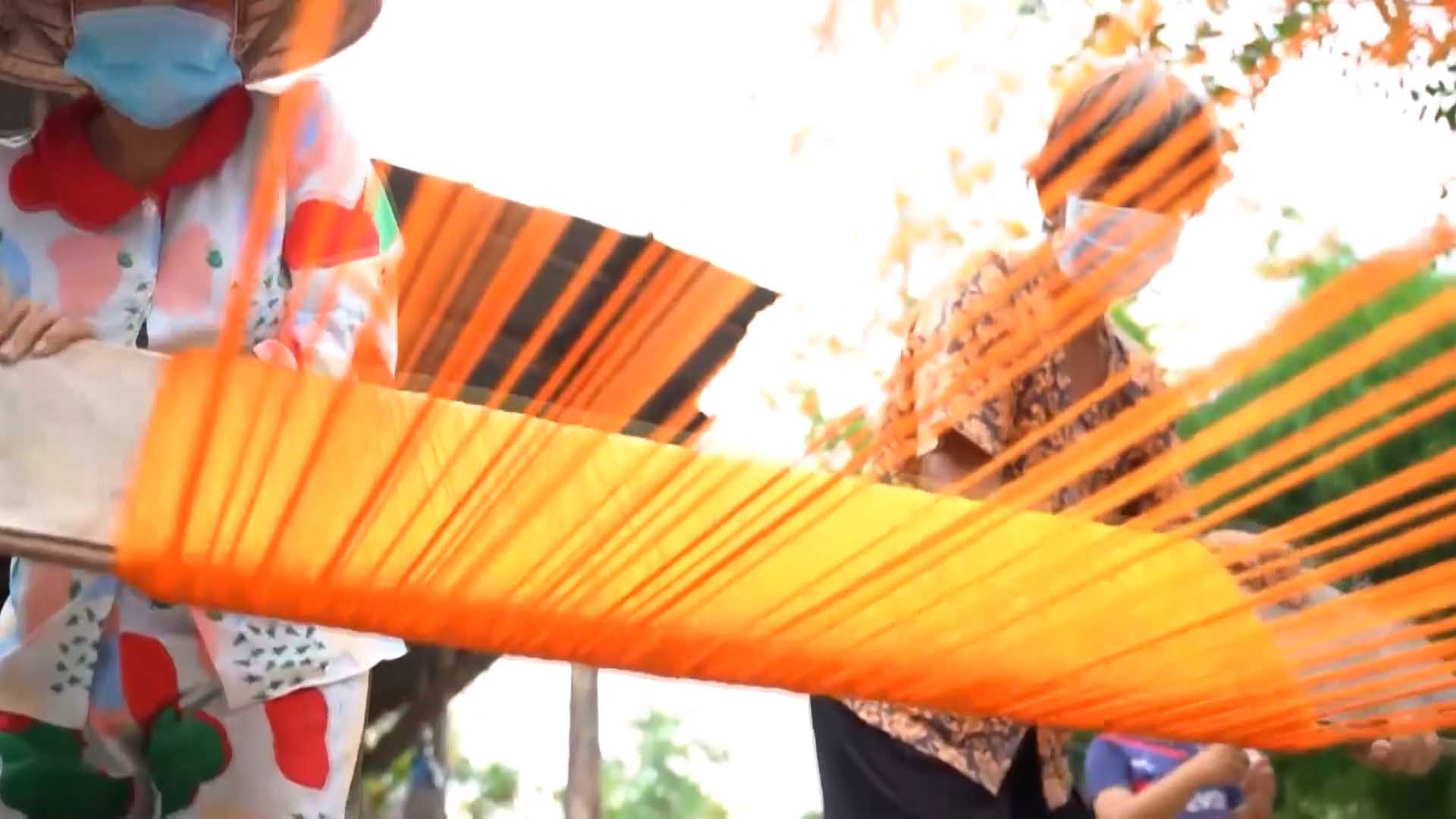 Nang Nhuom Lua Vang 05 Copy