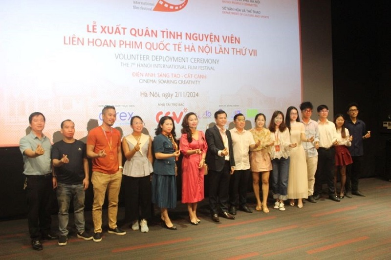 Btc Lhp Chụp ảnh Lưu Niệm