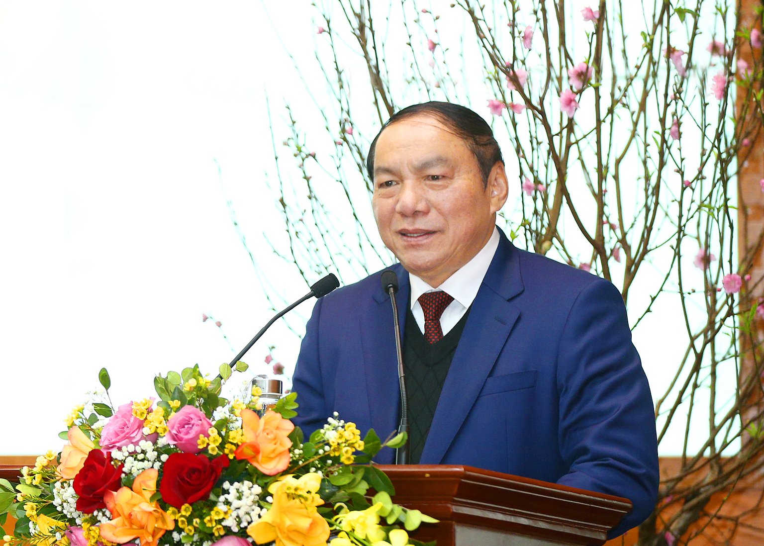 Bộ Trưởng Nguyễn Văn Hùng