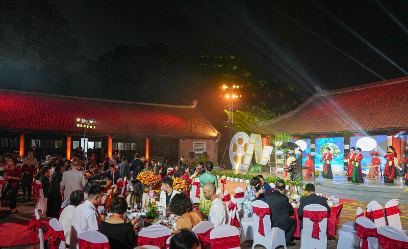 Các Nghệ Sĩ Diễn Viên Dự Gala Dinner