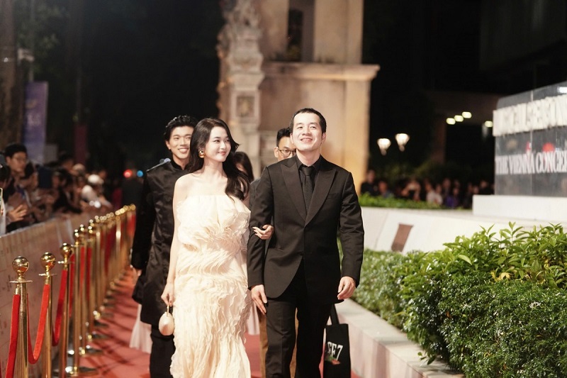 Đoàn Phim Ngày Xưa Có Một Chuyện Tình