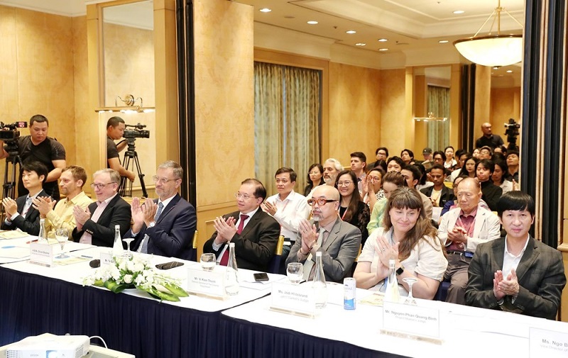 Tại Lễ Khai Mạc