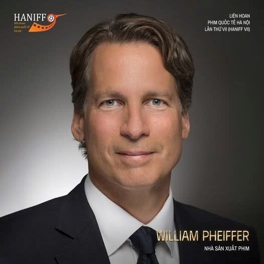 Nha San Xuat William Pfeiffer Chủ Tịch Bgk