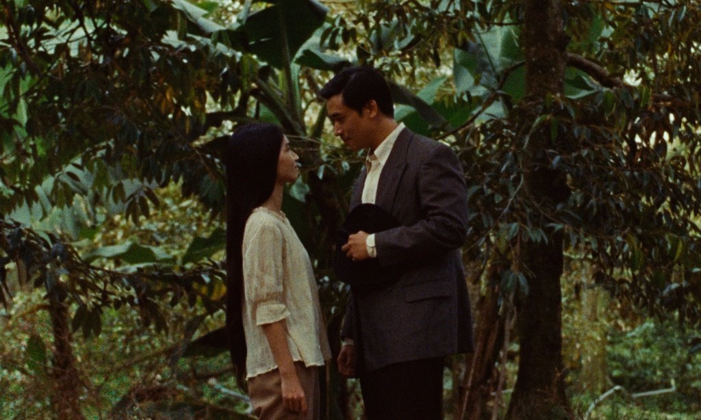 Chin Still 15